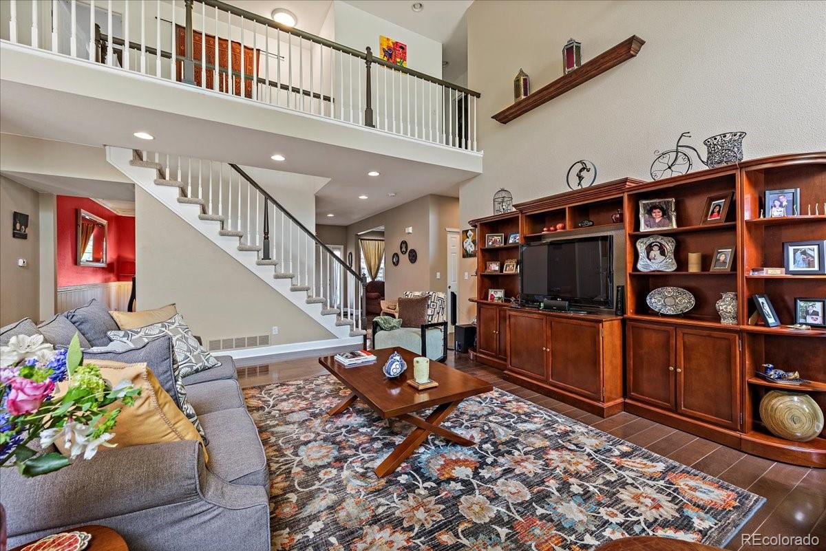 2131 Maples Place Highlands Ranch, CO 80129 - Photo 11 of 29 Gallery Image 11