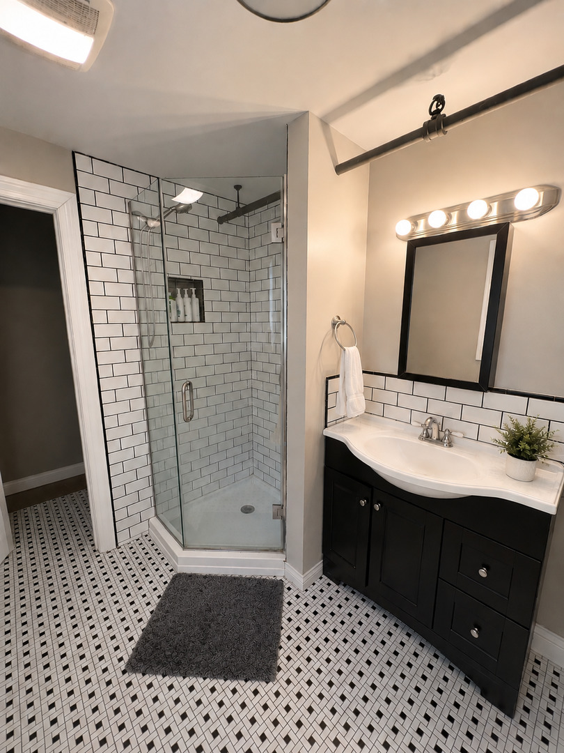 2013 West Division Street, Unit 2E Chicago, IL 60622 - Photo 11 of 13