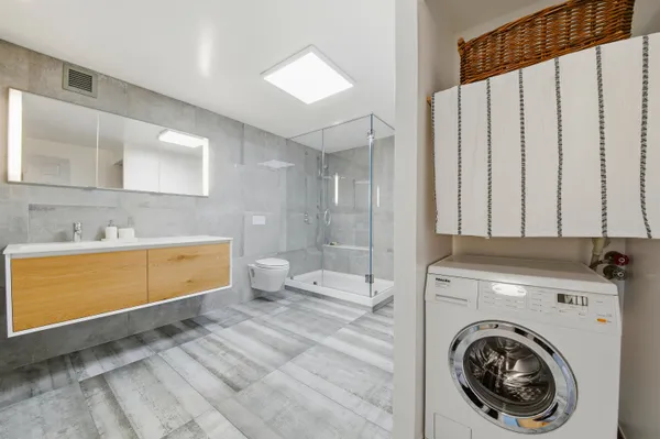$1,495,000 | 1 Greene Street, Unit 305, Jersey City, NJ 07302