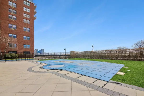 $1,495,000 | 1 Greene Street, Unit 305, Jersey City, NJ 07302