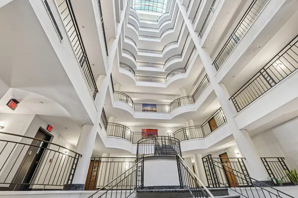 $1,495,000 | 1 Greene Street, Unit 305, Jersey City, NJ 07302