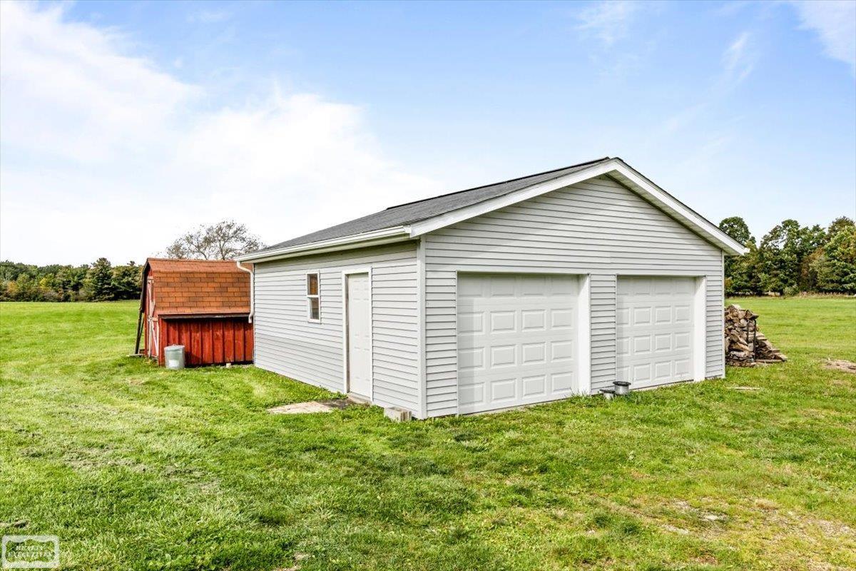 8143 Gibbons Road Jeddo, MI 48032 - Photo 8 of 50