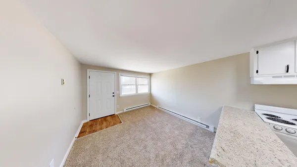 $800 | 445 North 1st Street, Clarksville, TN 37040