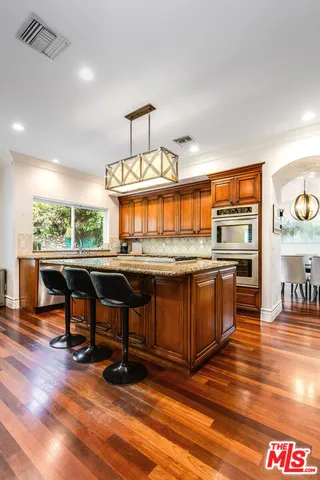 $2,445,000 | 4520 Tyrone Avenue, Sherman Oaks, CA 91423