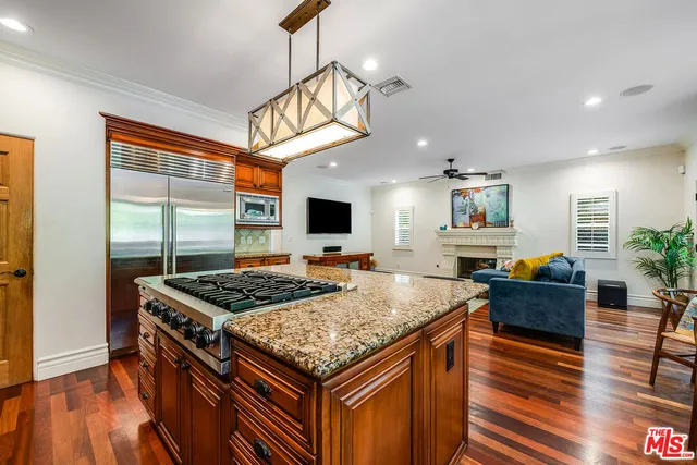 $2,445,000 | 4520 Tyrone Avenue, Sherman Oaks, CA 91423