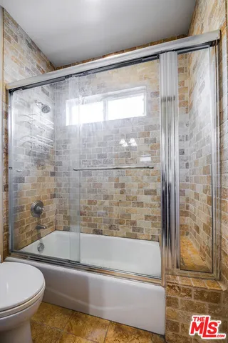 $2,445,000 | 4520 Tyrone Avenue, Sherman Oaks, CA 91423