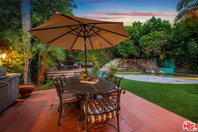 $2,445,000 | 4520 Tyrone Avenue, Sherman Oaks, CA 91423