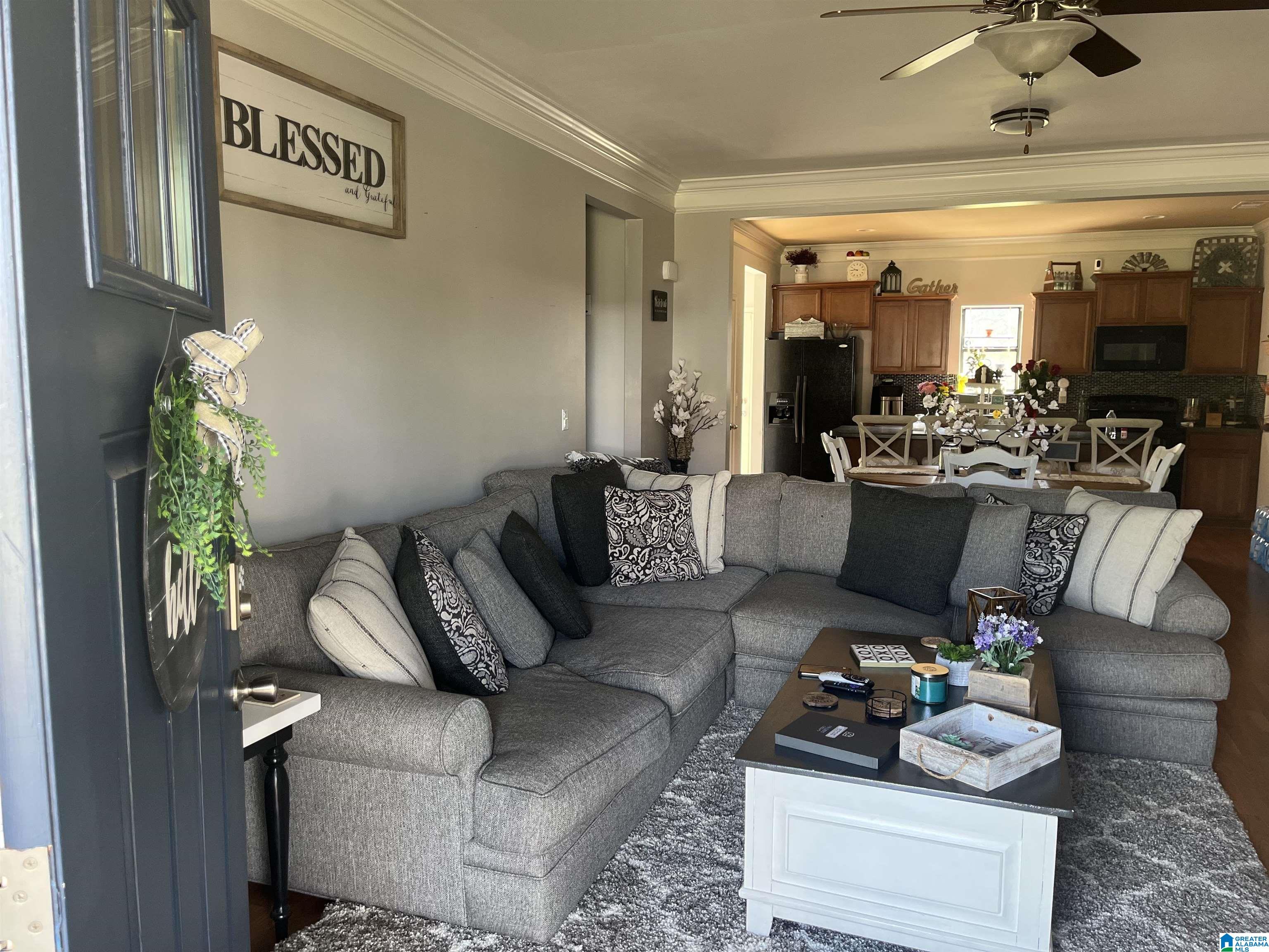 180 Enclave Avenue Calera, AL 35040 - Photo 2 of 10