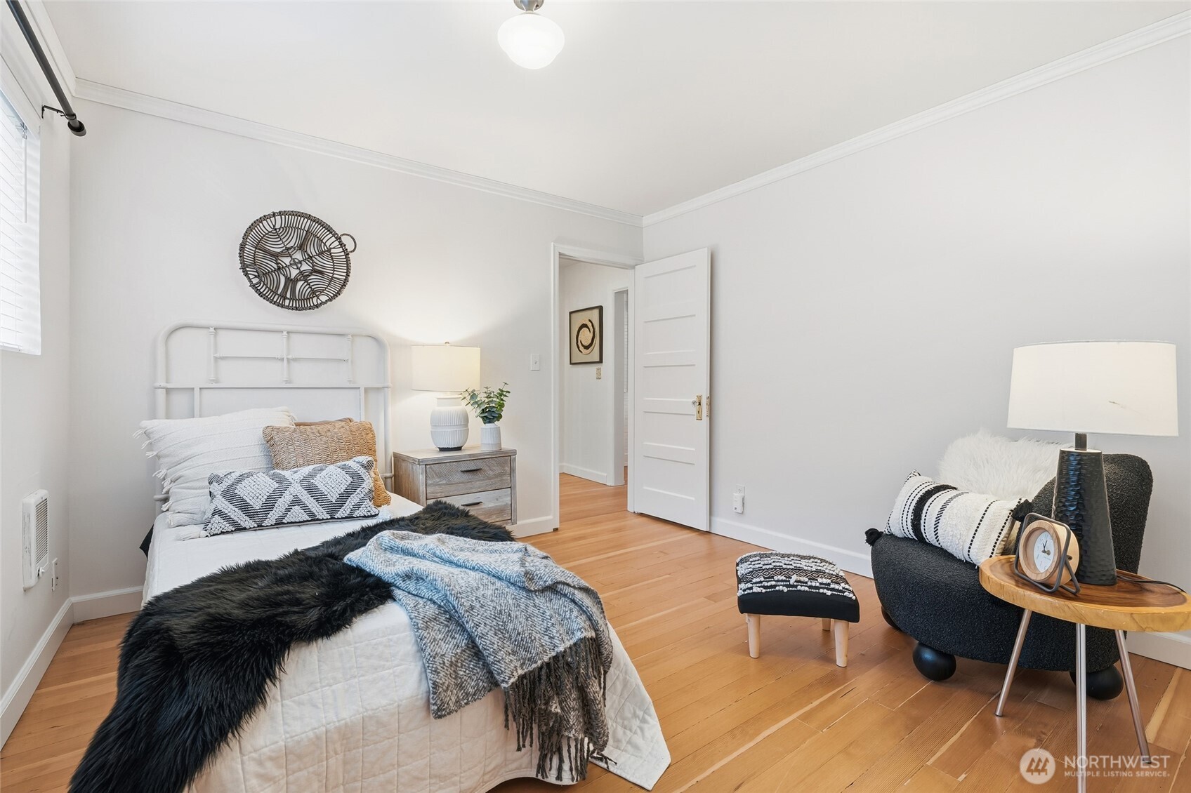 527 Avenue B Snohomish, WA 98290 - Photo 17 of 37 a bedroom with a bed and a lamp on dresser
