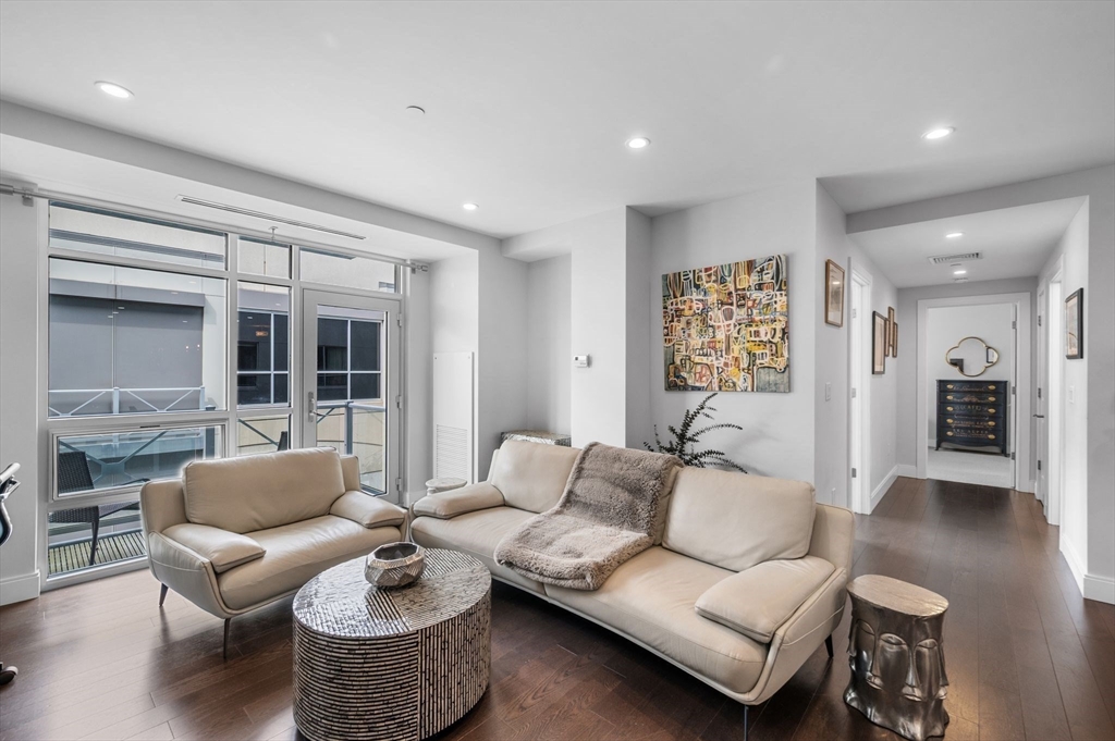 201 Elliott Street, Unit 409 Beverly, MA 01915 - Photo 11 of 36