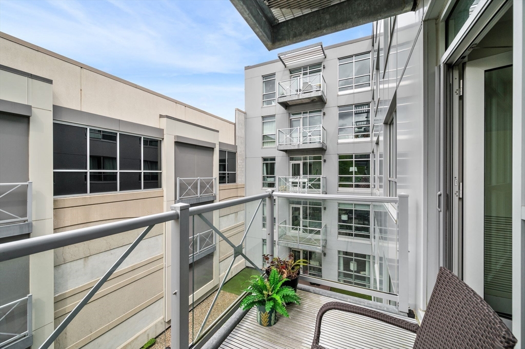 201 Elliott Street, Unit 409 Beverly, MA 01915 - Photo 14 of 36