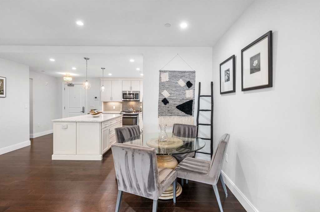 201 Elliott Street, Unit 409 Beverly, MA 01915 - Photo 7 of 36