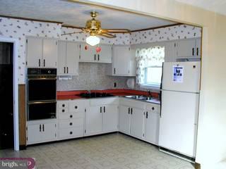 5 Green Ridge Road Voorhees, NJ 08043 - Photo 3 of 5