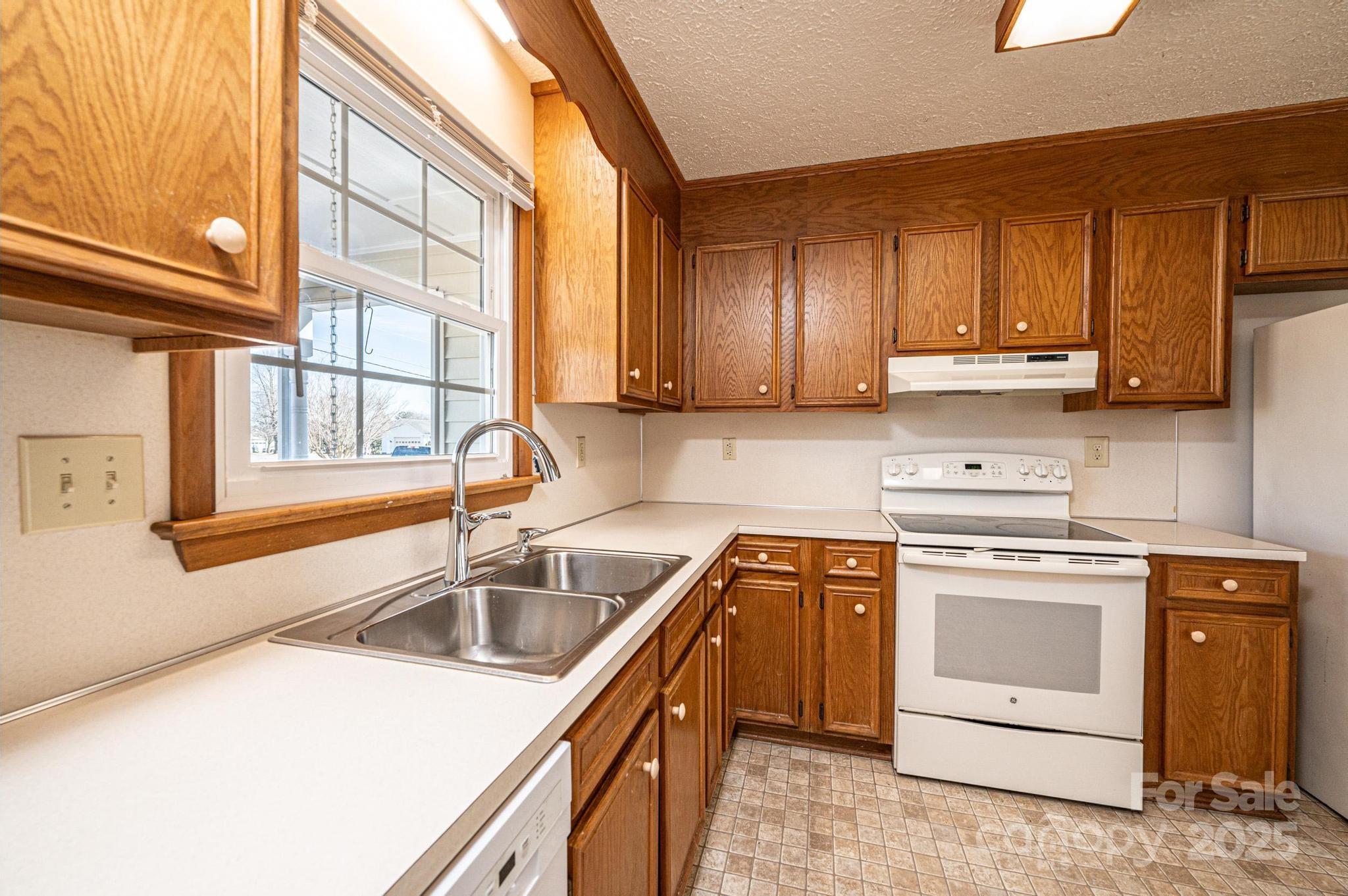 748 Skinner Road Shelby, NC 28152 - Photo 6 of 48 Gallery Image 6