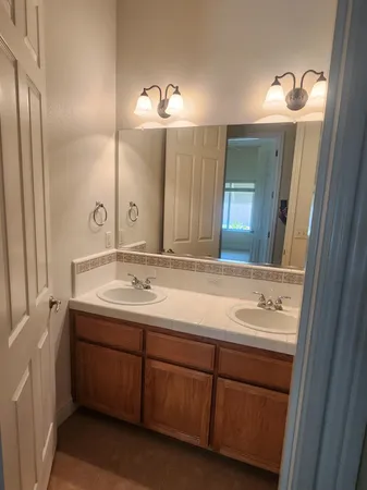 $649,000 | 2684 Armstrong Avenue, Clovis, CA 93611