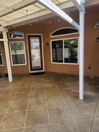 $649,000 | 2684 Armstrong Avenue, Clovis, CA 93611