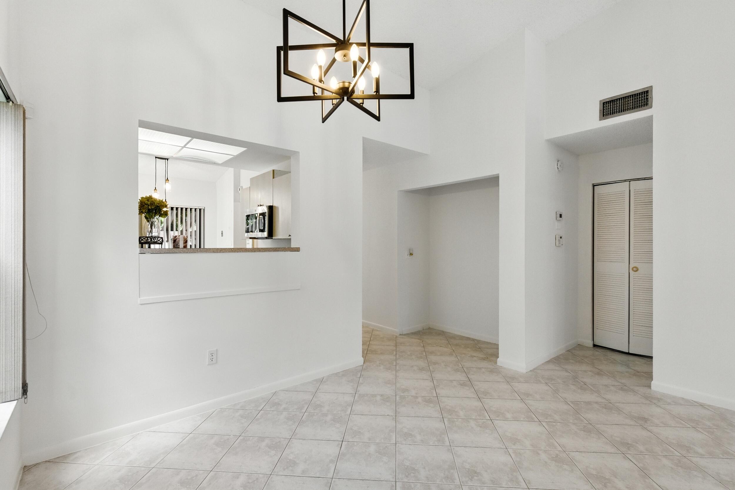 3646 English Road, Unit D Lake Worth, FL 33467 - Photo 23 of 46 img_8304