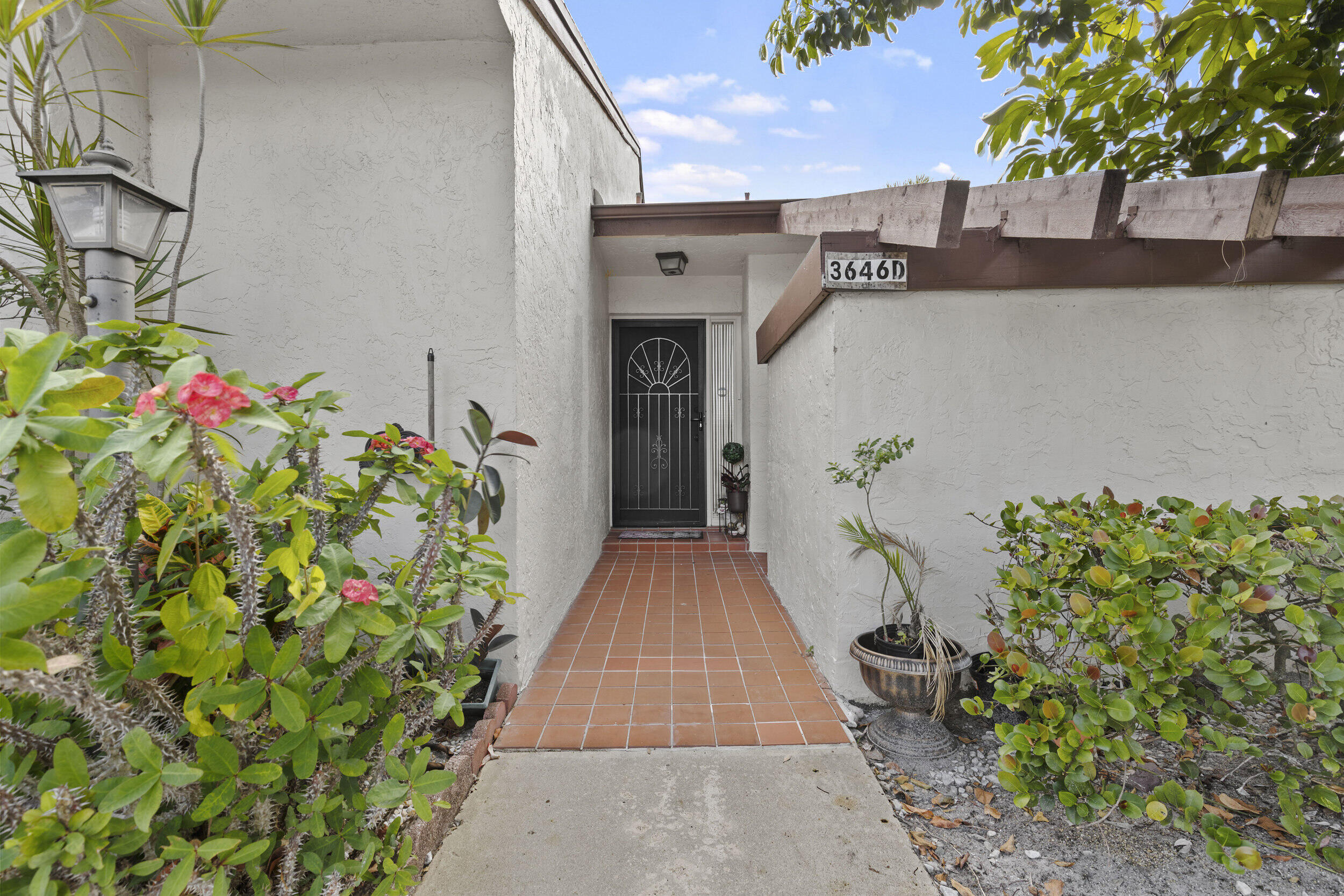 3646 English Road, Unit D Lake Worth, FL 33467 - Photo 4 of 46 1z3a1854