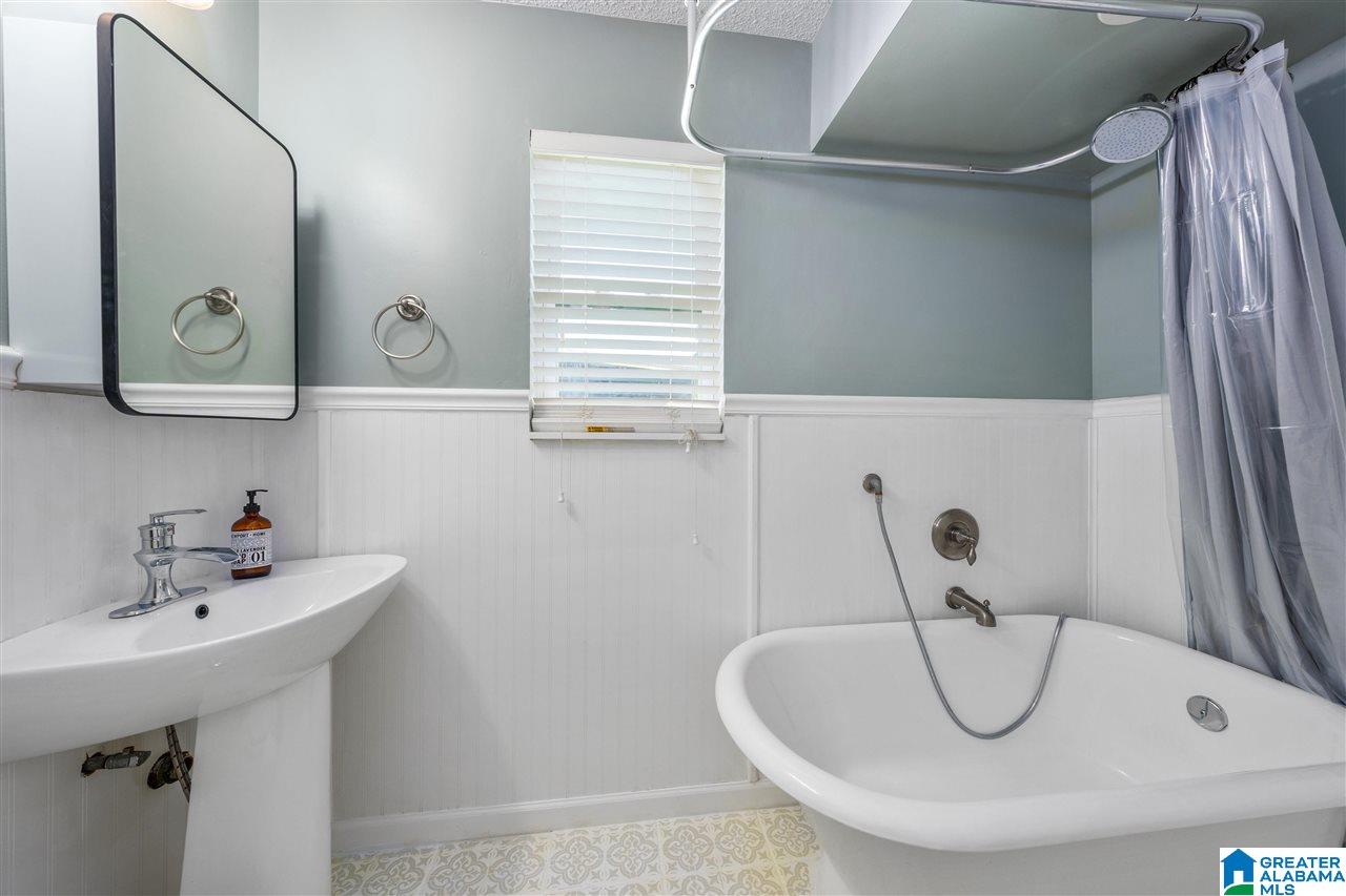 1831 Potter Road Bessemer, AL 35020 - Photo 20 of 25