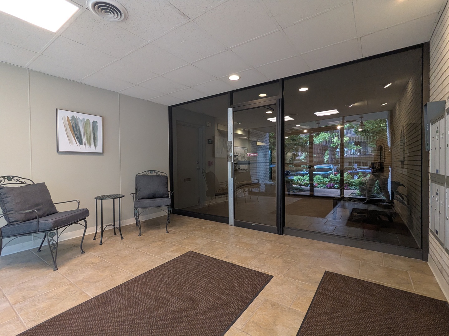 410 Ashland Avenue, Unit 1A River Forest, IL 60305 - Photo 5 of 32