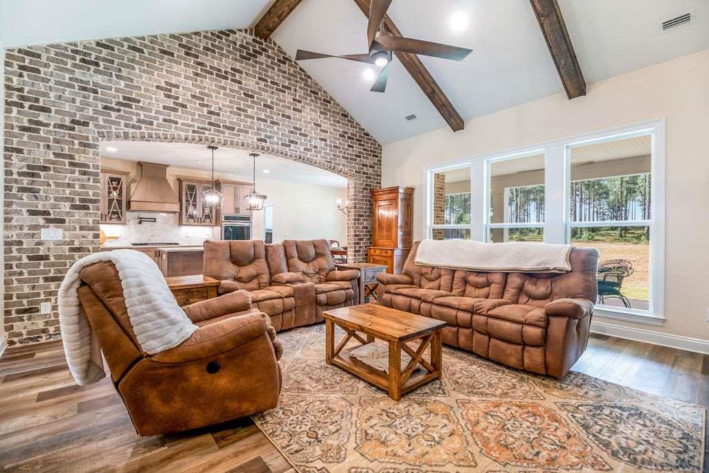 6381 Southridge Road Milton, FL 32570 - Photo 17 of 45 Gallery Image 17