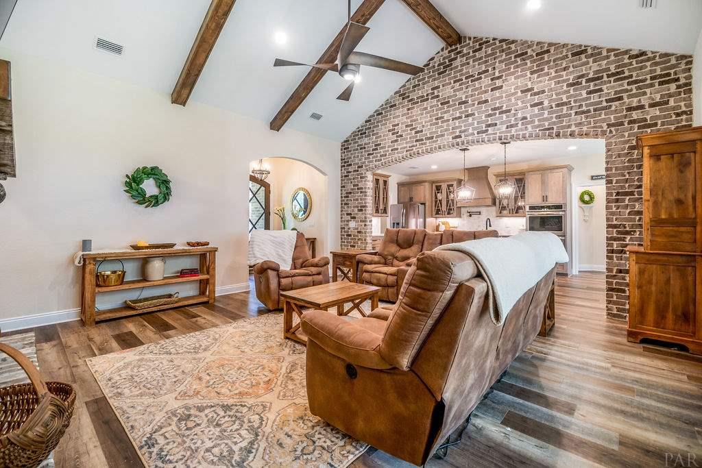 6381 Southridge Road Milton, FL 32570 - Photo 8 of 45 Gallery Image 8