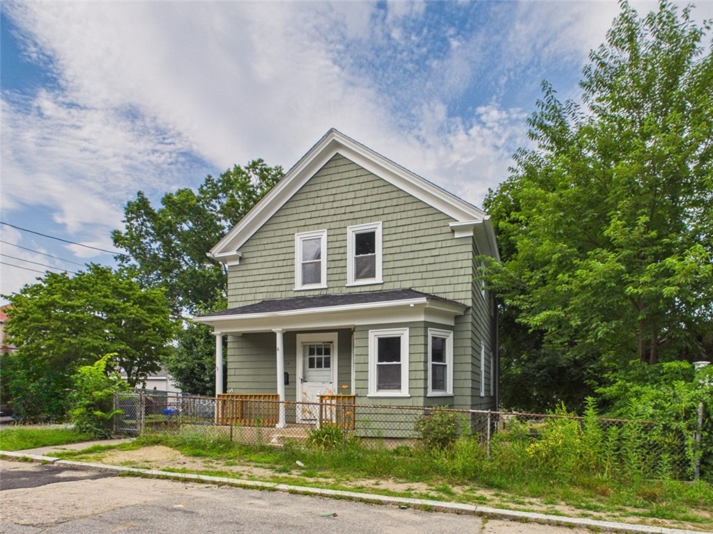 13 Clyde Street Providence, RI 02908 - Photo 1 of 35