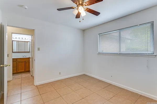 $1,595 | 5326 Rambowllette Drive, San Antonio, TX 78247