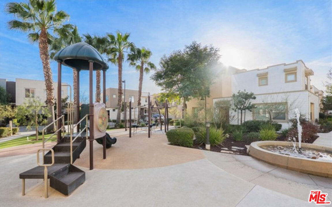 552 East Carson Street, Unit 408 Carson, CA 90745 - Photo 14 of 63