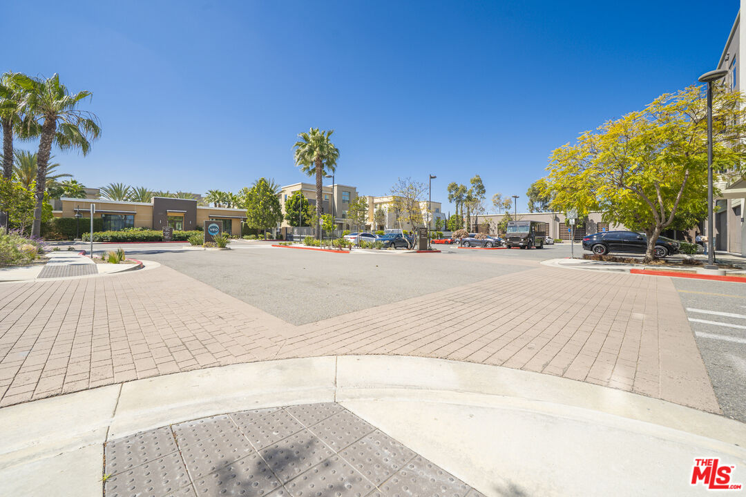 552 East Carson Street, Unit 408 Carson, CA 90745 - Photo 10 of 63 a view of a basketball court
