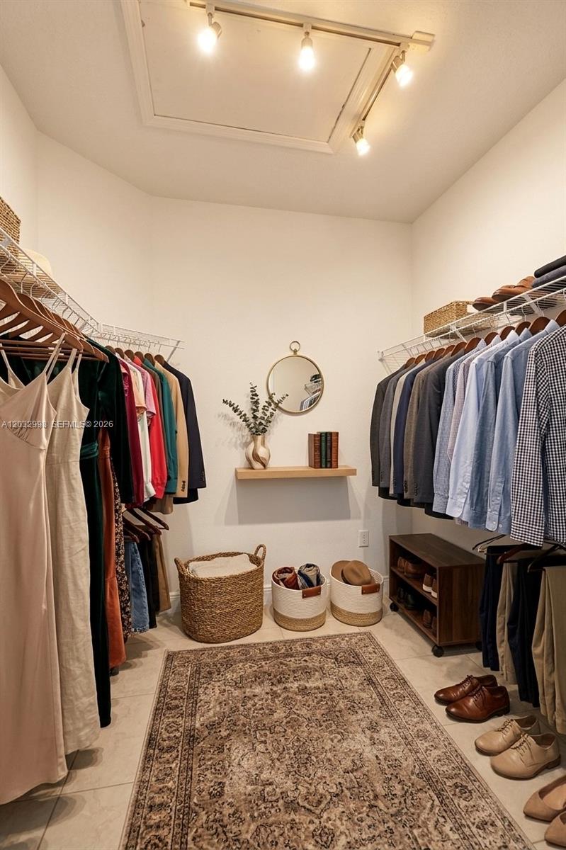 9925 Northwest 10th Street Miami, FL 33172 - Photo 23 of 51 Walking Closet