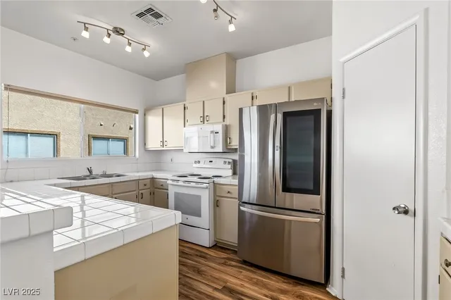 $169,000 | 3440 Dry Gulch Drive, Laughlin, NV 89029