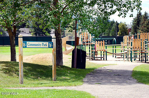 346 Eagle Road, Unit 2 Avon, CO 81620 - Photo 22 of 25 a view of a park