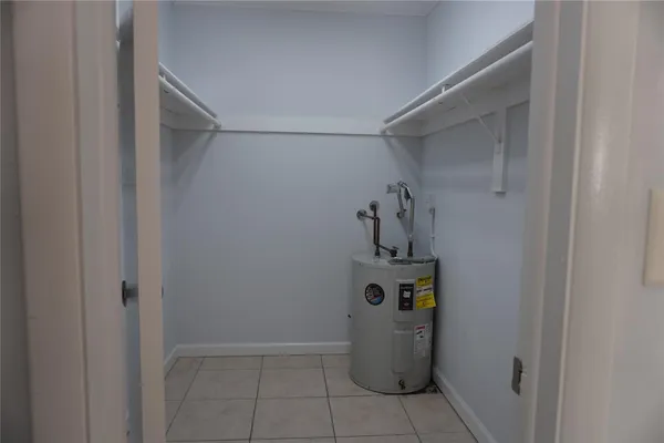 $1,395 | 1050 East Sample Road, Unit 104, Pompano Beach, FL 33064