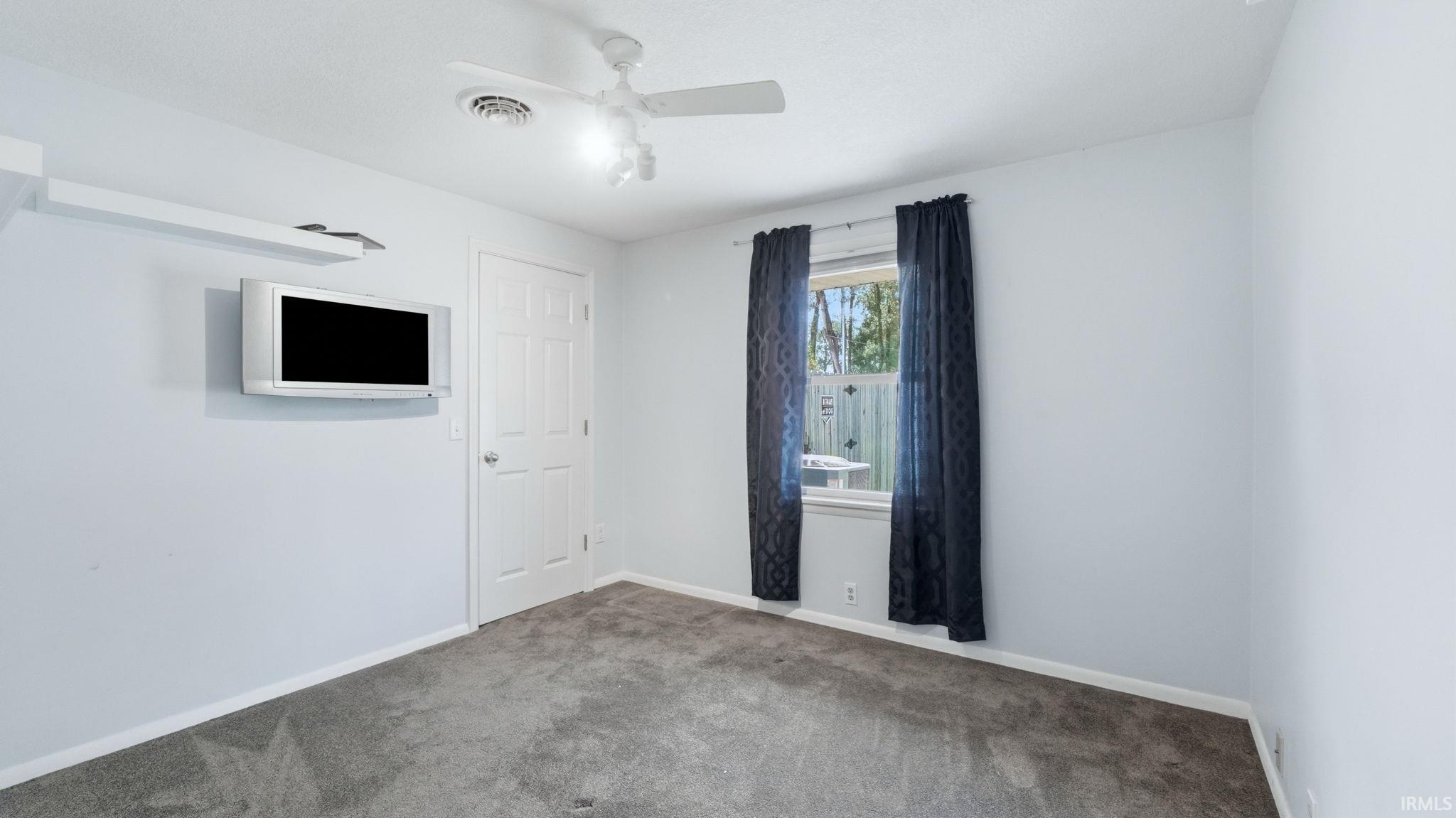 10012 Hosler Road Leo, IN 46765 - Photo 19 of 43