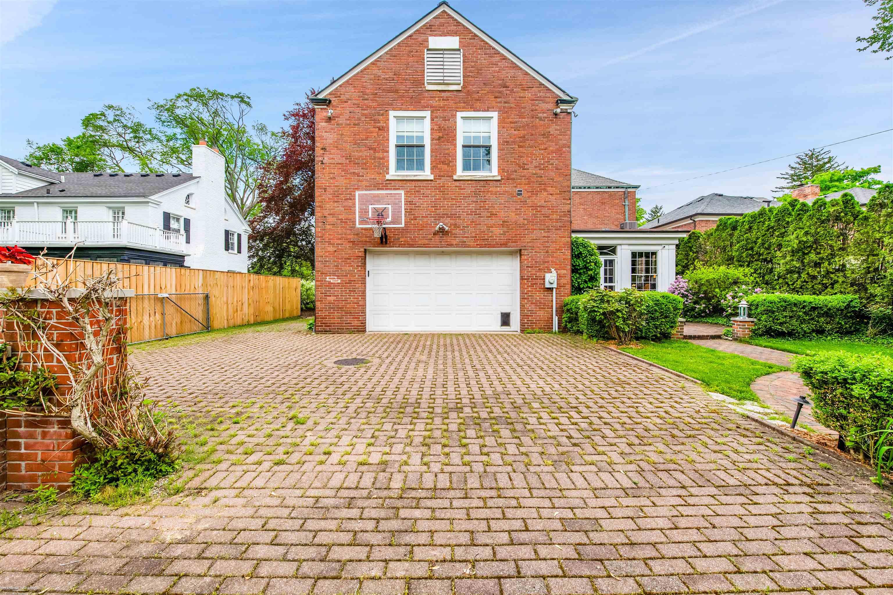 175 Merriweather Road Grosse Pointe Farms, MI 48236 - Photo 52 of 74