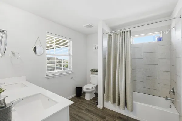 $376,900 | 12432 Ostrich Trail, Manor, TX 78653