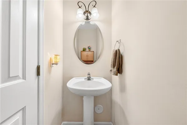 $279,000 | 105 Ledgewood Way, Easley, SC 29642