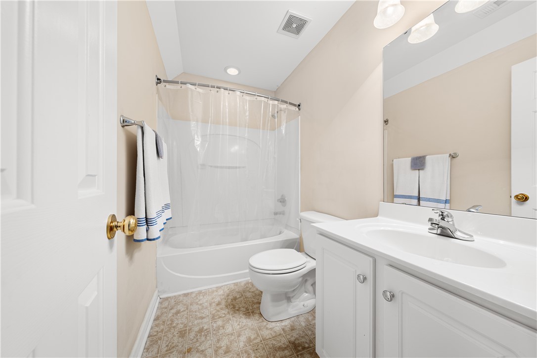 105 Ledgewood Way Easley, SC 29642 - Photo 21 of 33