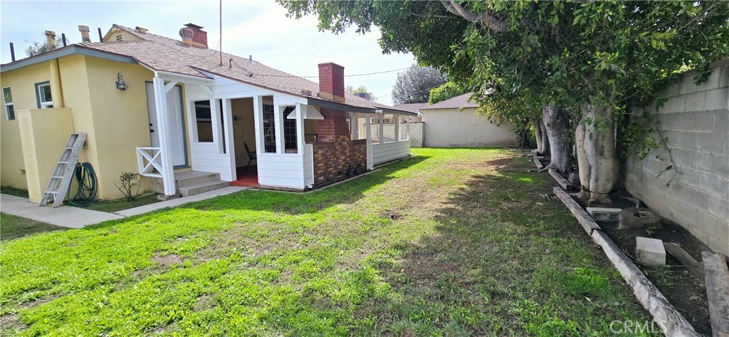 6455 Amigo Avenue Reseda, CA 91335 - Photo 15 of 18 Flat backyard