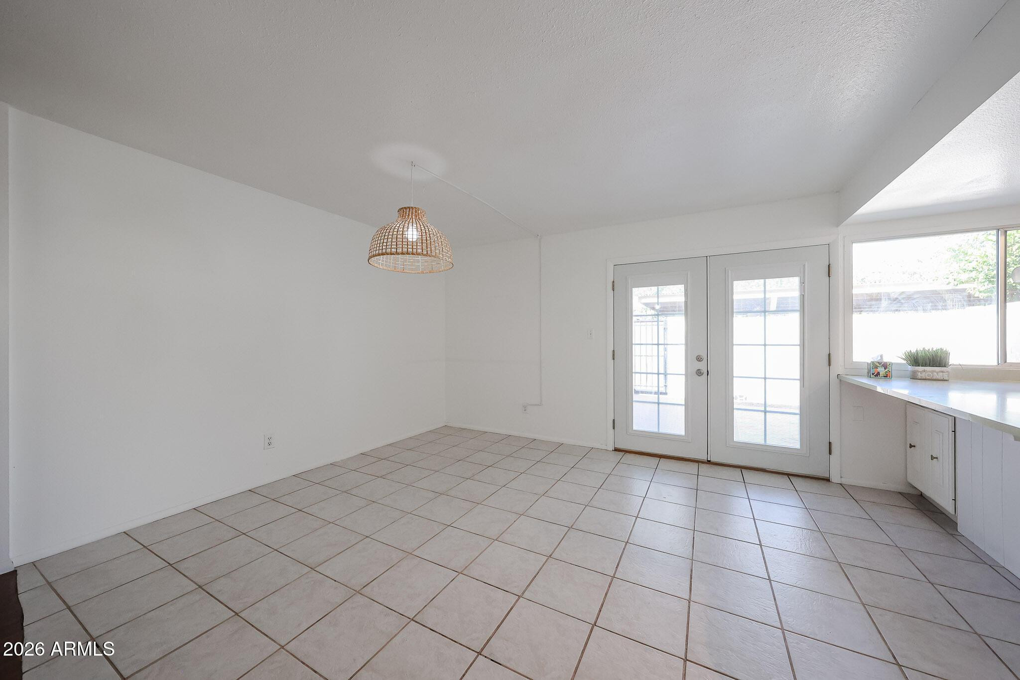 4028 North Granite Reef Road Scottsdale, AZ 85251 - Photo 9 of 33