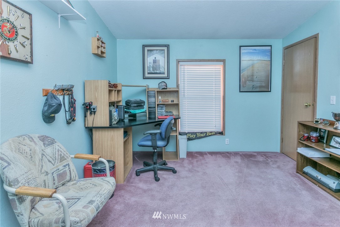 8927 Rd K Northeast Moses Lake, WA 98837 - Photo 18 of 25 Gallery Image 18