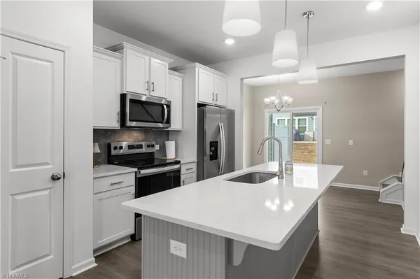 $259,900 | 1753 Granby Hts Drive, Winston-Salem, NC 27103