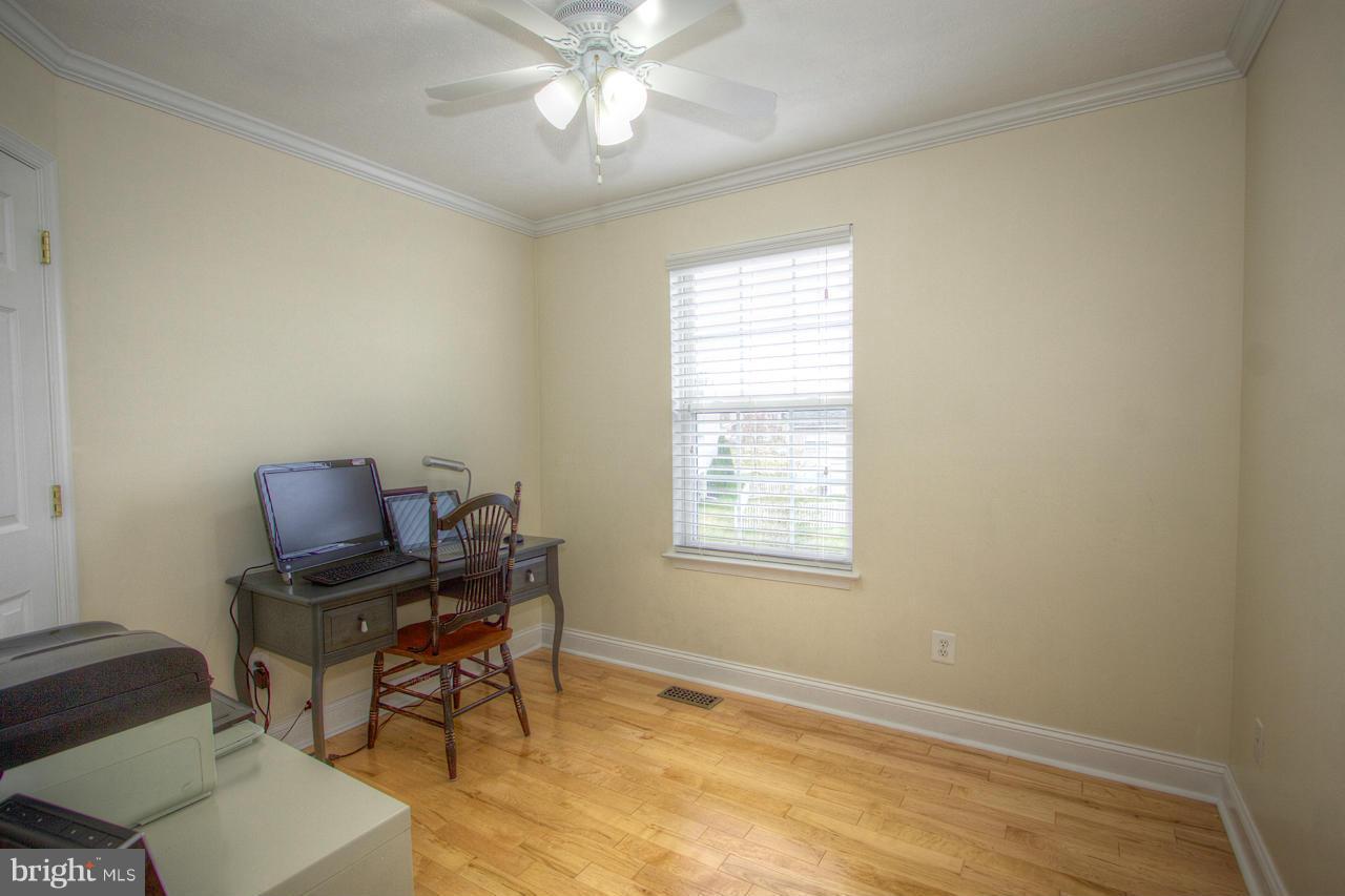 4609 Sandwood Road Baltimore, MD 21219 - Photo 15 of 23 Bedroom