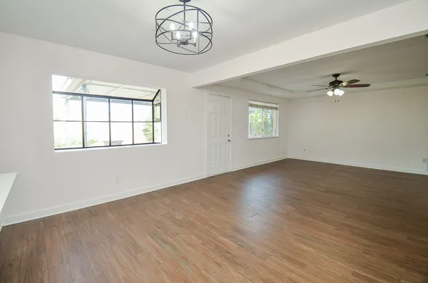 $1,975 | 3722 Brier Gardens Drive, Houston, TX 77082