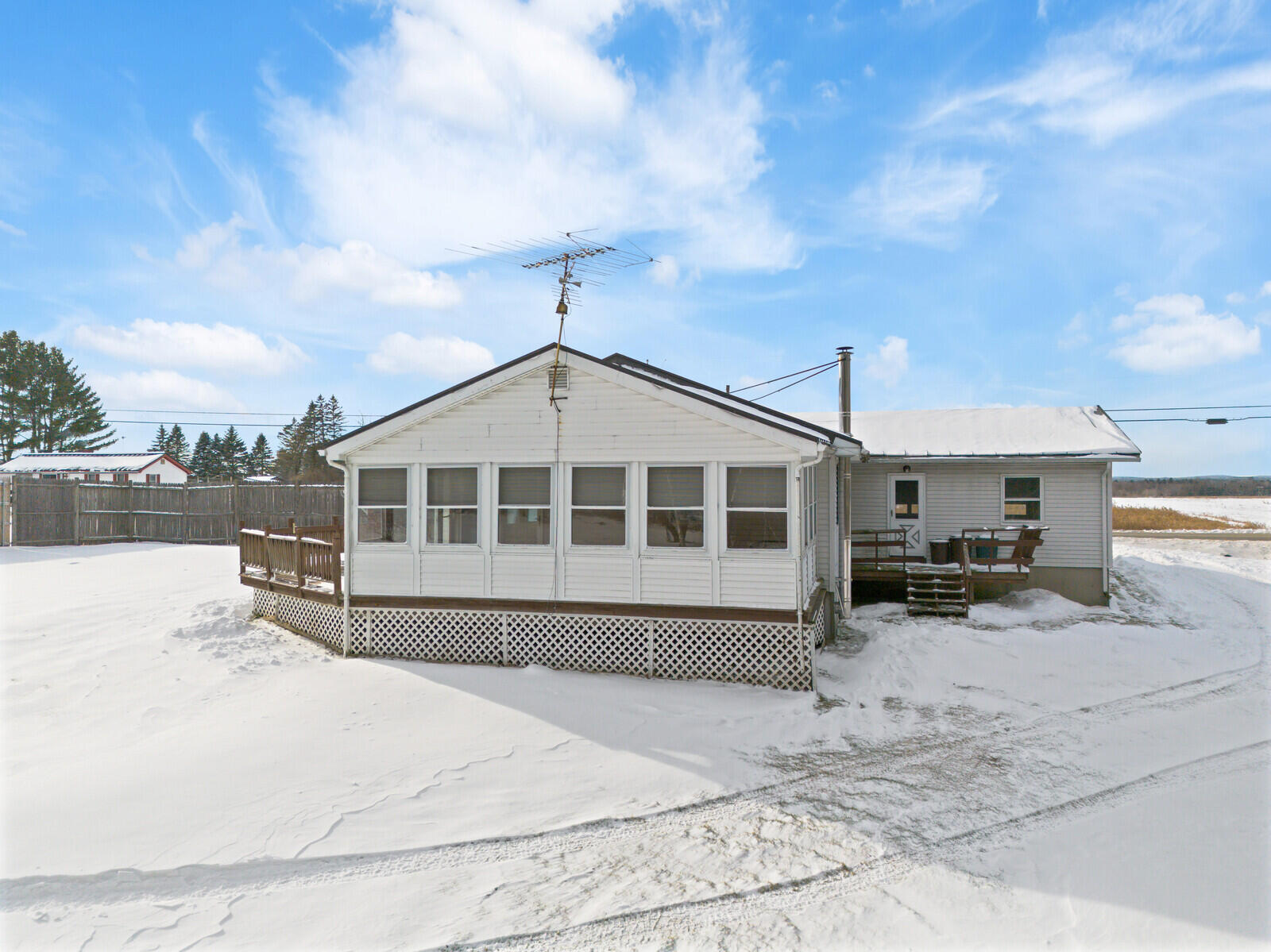 973 Hinckley Road Clinton, ME 04927 - Photo 5 of 48 5