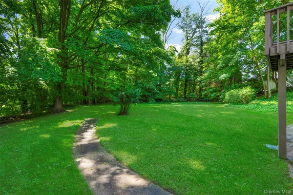 $7,200 | 88 Strathmore Road, Scarsdale, NY 10583