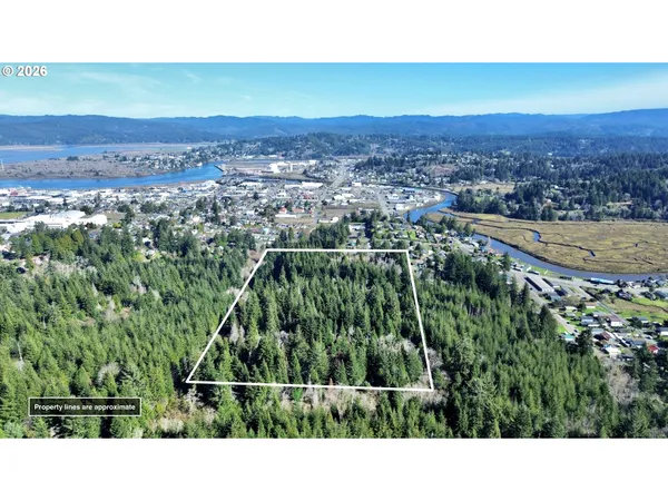 $499,000 | 0 West Lockhart Avenue, Coos Bay, OR 97420