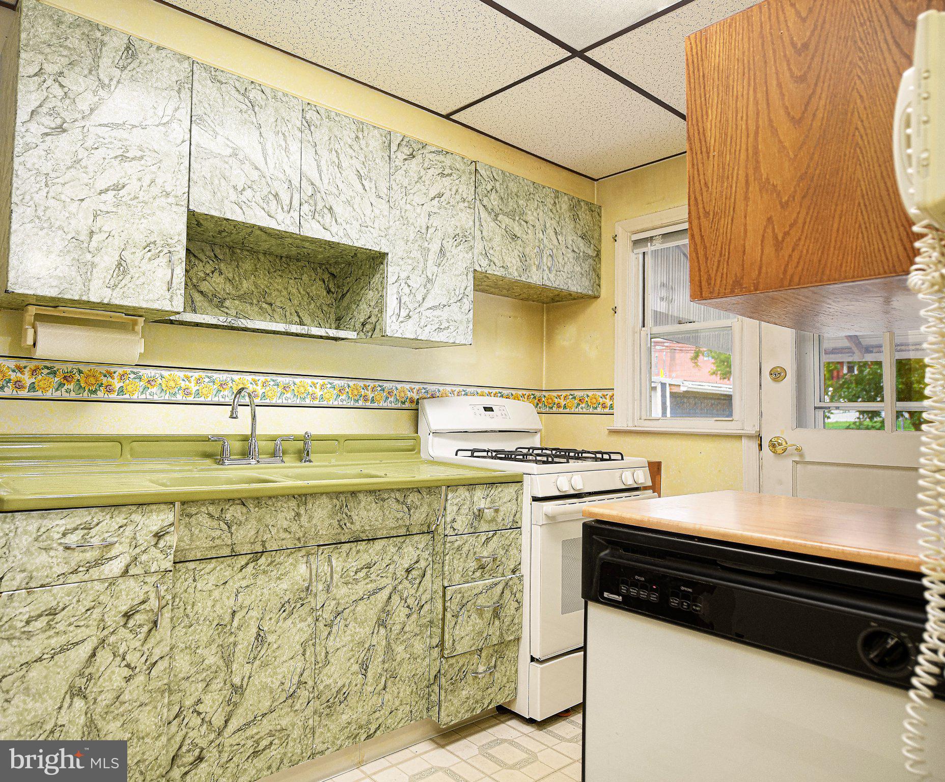 461 Torner Road Baltimore, MD 21221 - Photo 13 of 30 Gallery Image 13