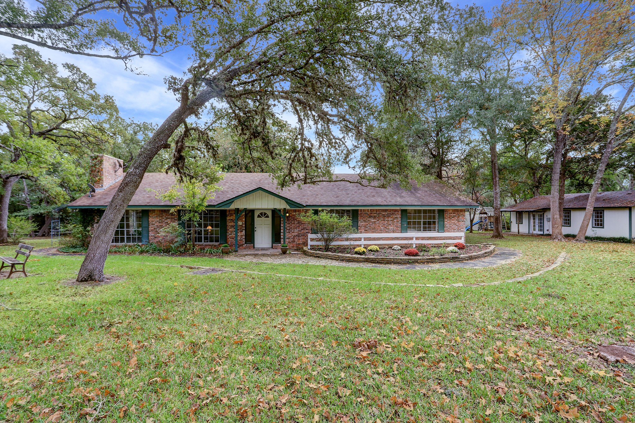 5400 Florida Chapel Road Round Top, TX 78954 - Photo 3 of 45